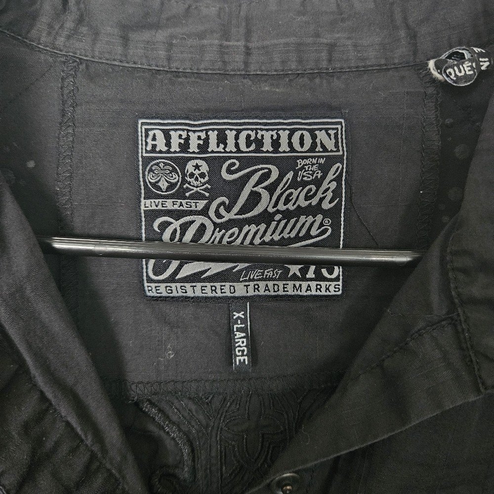 Affliction Black Premium Women's XL Long Sleeve Button Up Shirt Cross Embroidery - Picture 2 of 8